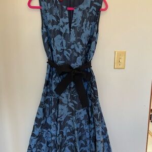 Carolina Herrera Blue Gray Sleeveless V-neck Midi Dress